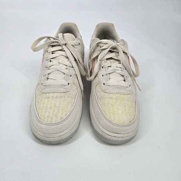 Nike Shoe Women's 8 Air Force 1 Low '07 SE 'Sun Club' DJ9944-100 Next Nature - Picture 2 of 9